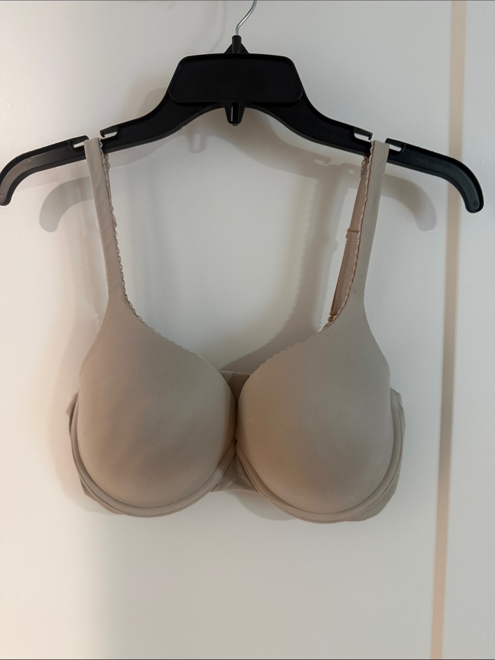 Victoria's Secret Smooth Nude T-Shirt Bra